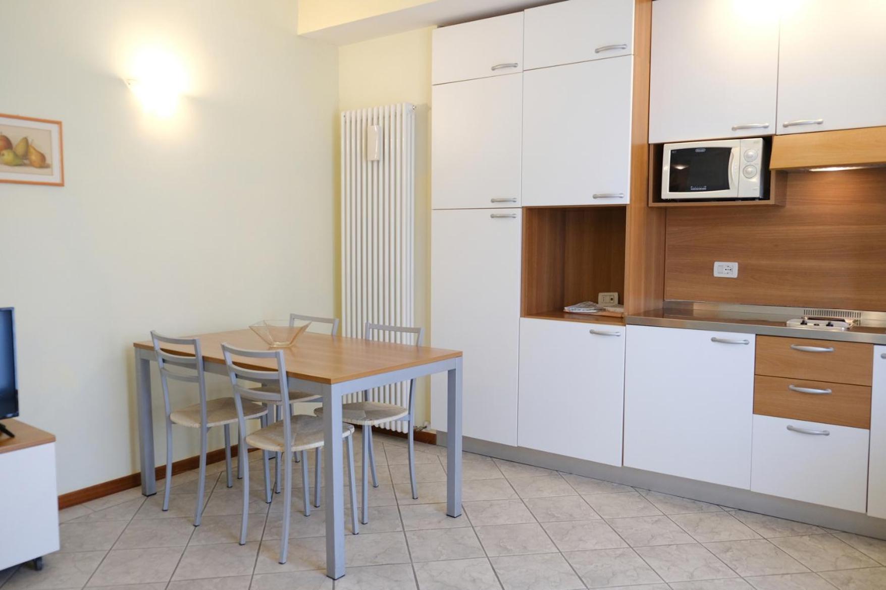 Residenza Carracci Aparthotel Bologna Kültér fotó