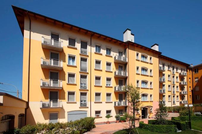 Residenza Carracci Aparthotel Bologna Kültér fotó